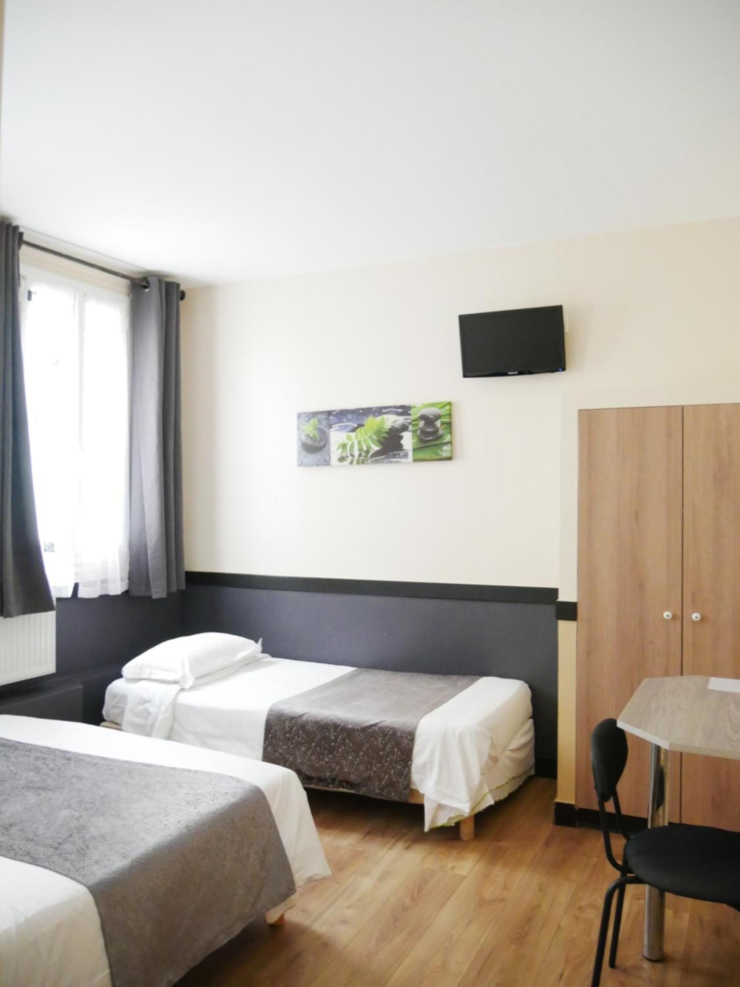 Hotel Des Bains A 10 Min De Paris เมซง-อัลฟอร์ ภายนอก รูปภาพ